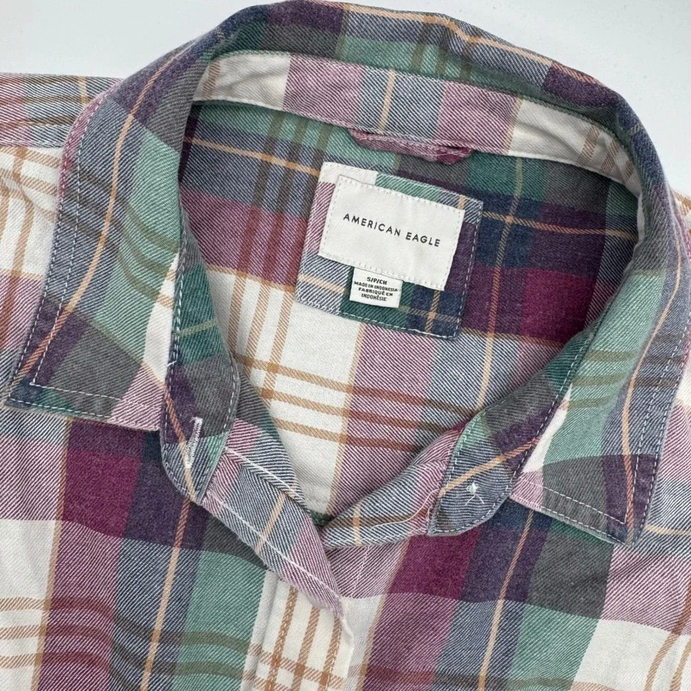 American Eagle Womens Plaid Button Down Shirt Small Oversized Flannel Top - Picture 2 of 4